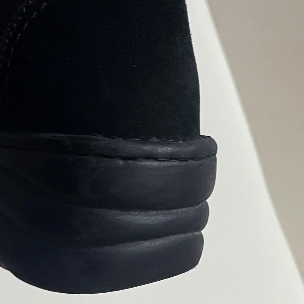 Vintage Y2K American Eagle Outfitters Black Suede Boots Winter Ski Casual